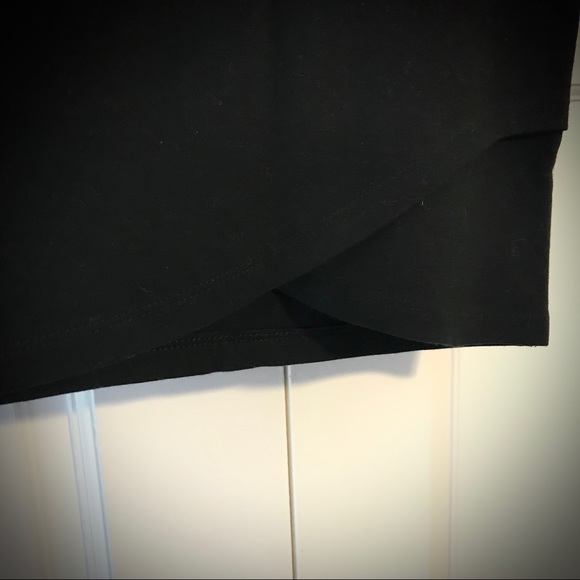 TALULA Tulip Cross Front Skirt - Picture 3 of 4